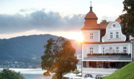 Das Tegernsee Sengerschloss Ausblick Sonnenuntergang