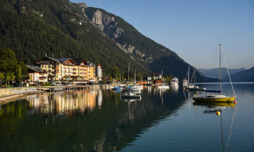 Aussenansicht Hotel Post Am See Pertisau Achensee Oesterreich