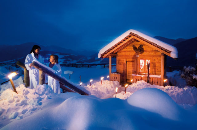 Almsauna Im Winter Alpin Panorama Hotel Hubertus