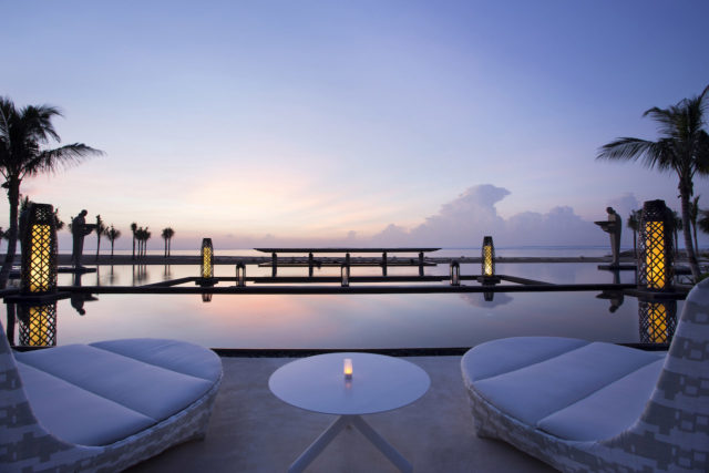 Mulia Resort Ocean Pool