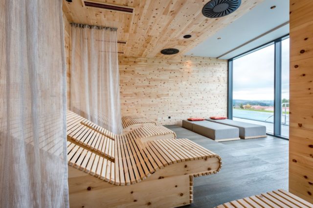 Wellness, Kuscheln und Glücksmomente im Hüttenhof - Wellnesshotel & Luxus-Bergchalets