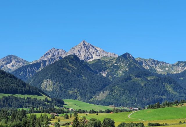 Beeindruckende Aussicht Aufs Gaishorn Hotel Bergblick