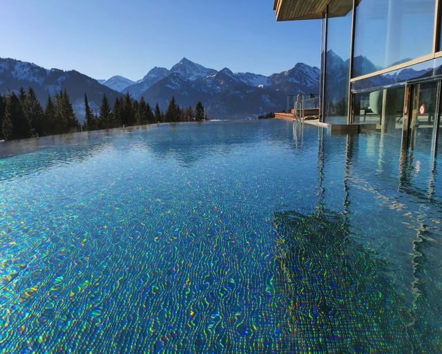 Outdoorpool Mit Bergpanorama Hotel Bergblick