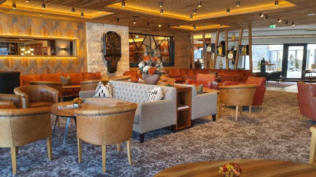Einladende Lounge Fuer Eine Gemuetliche Auszeit Hotel Bergblick