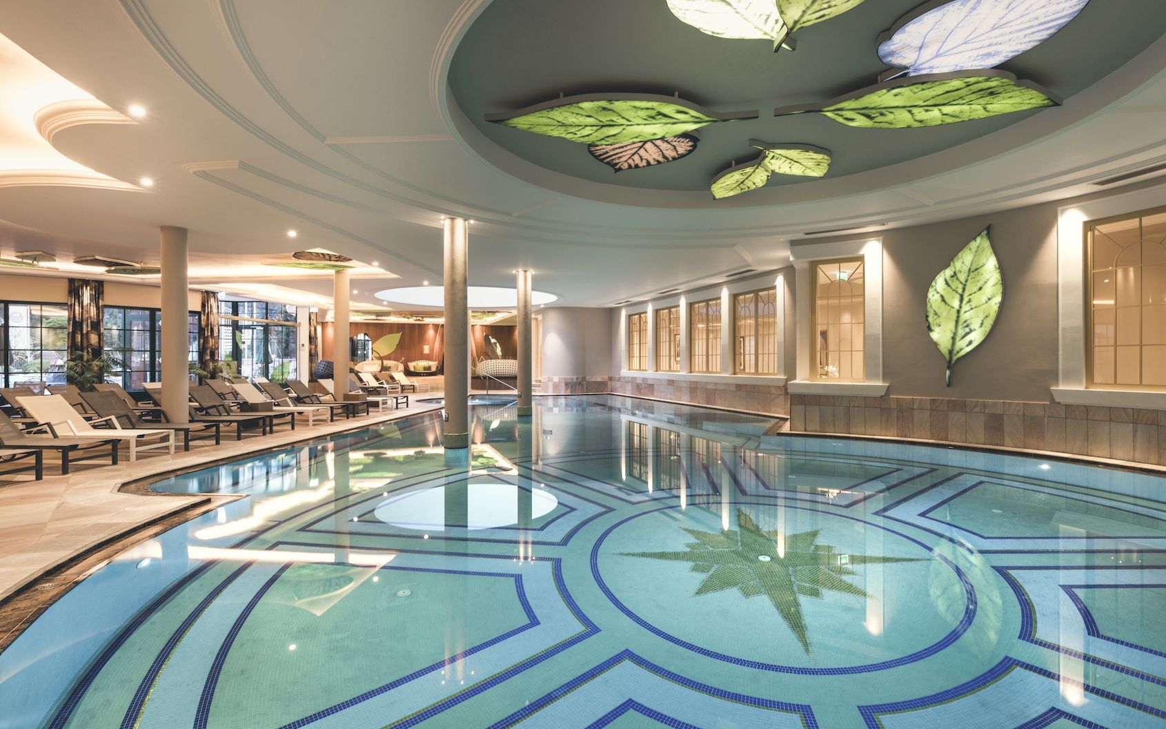 Indoor Pool Fuer Maximale Entspannung C Hannes Niederkofler Cavallino Bianco Family Spa Grand Hotel