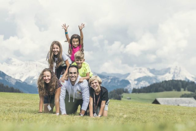 Spass Auf Der Seiser Alm C Hannes Niederkofler Cavallino Bianco Family Spa Grand Hotel