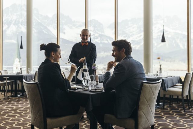 Restaurant Mit Toller Aussicht C Daniel Zangerl Hotel Das Kaiserblick