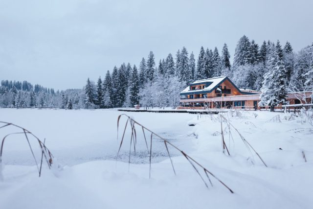 Aussenansicht Des Alpenhotels Im Winter C Jukka Pehkonen Alpenhotel Kitzbuehel