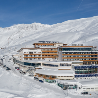 Aussenansicht Vom Ski & Wellnessresort Hotel Riml (c) Alexander Maria Lohmann