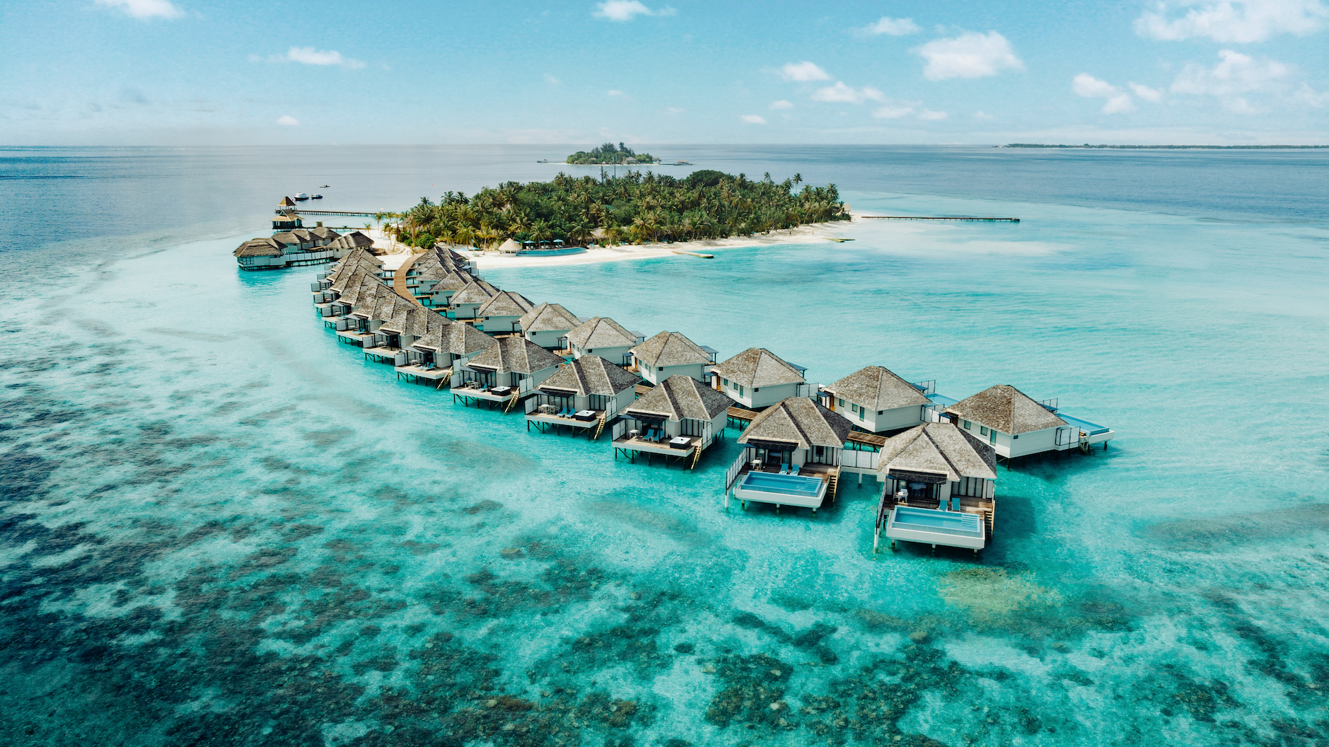 Nova Maldives Luftansicht Water Villas