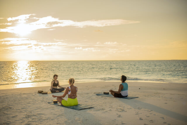 1Nova Sonnenaufgangsyoga