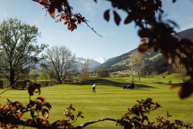 Unterwegs Mit Dem Golfcart C Jukka Pehkonen Golfclub Zillertal Uderns