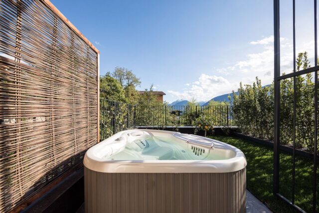 Privater Whirpool Der Suite Genusshotel Der Weinmesser