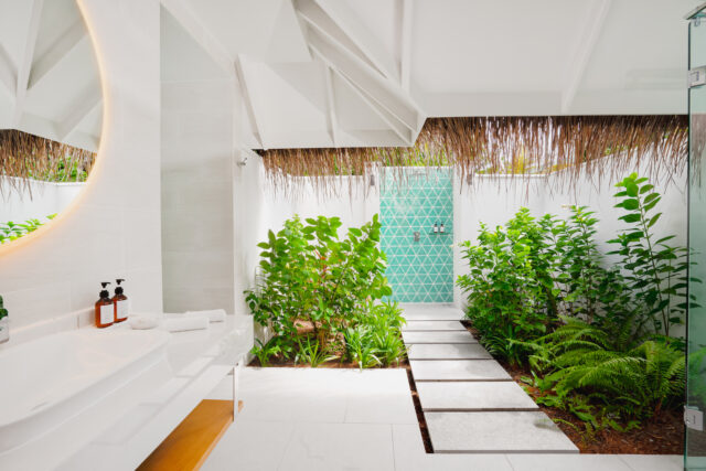 2 Nova Maldives Beach Villa Bathroom(1)