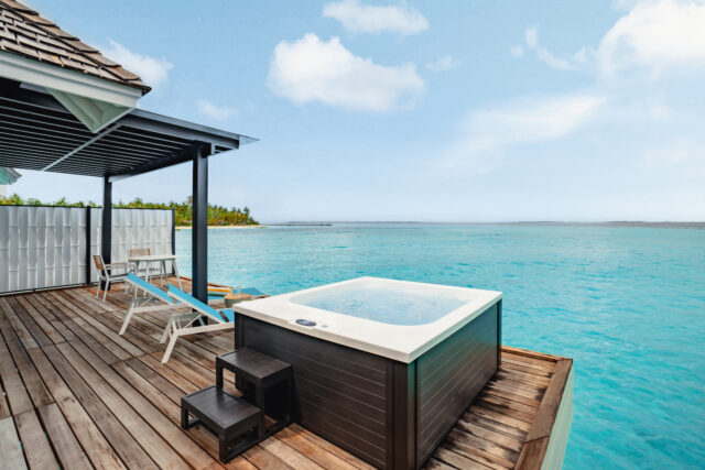 3 Nova Maldives Watervilla With Jacuzzi (4)