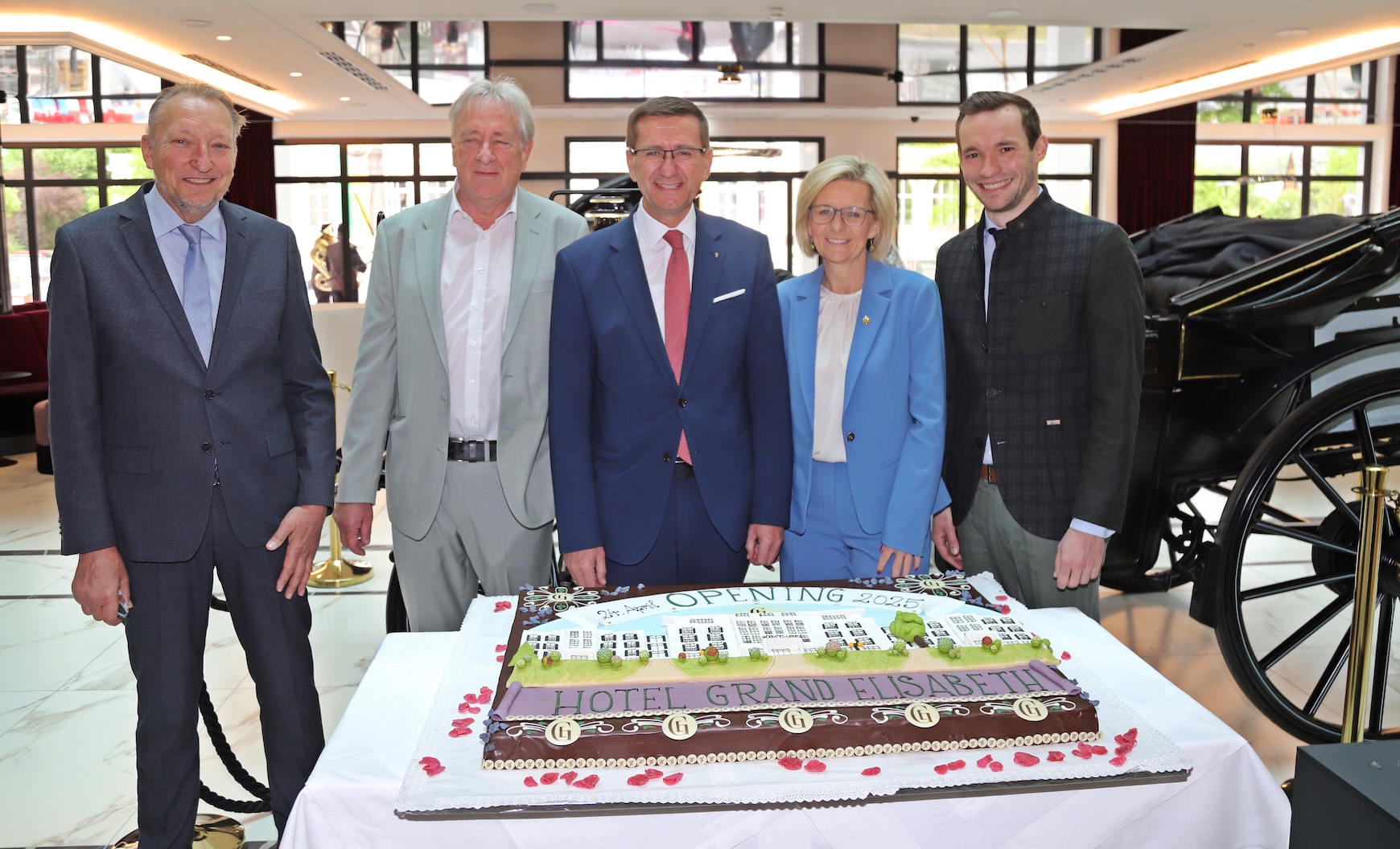 Grand Elisabeth Carsten Schieck Herbert Ackerl Markus Achleitner Ines Schiller Philipp Zauner