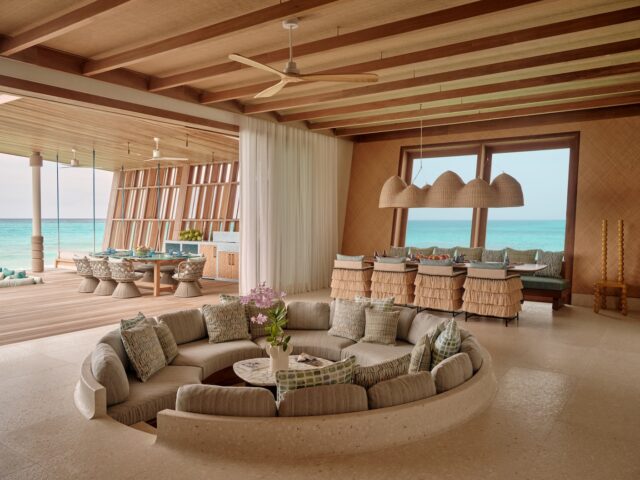 Dot Here Island Somewhere Beach Villa Dining Room 3