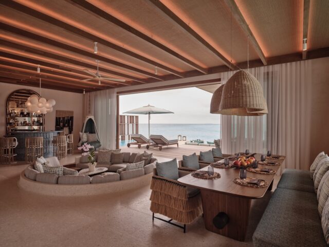 Dot Here Island Somewhere Beach Villa Dining Room 4