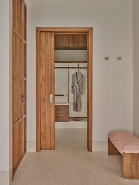 Dot Here Island Somewhere Beach Villa Master Bedroom 3