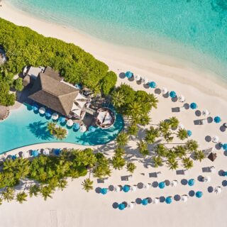 Finolhu 2022 Pool Beach Drone 0009