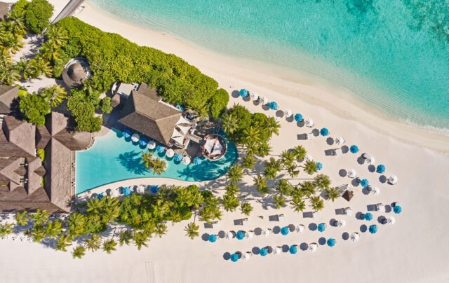 Finolhu 2022 Pool Beach Drone 0009