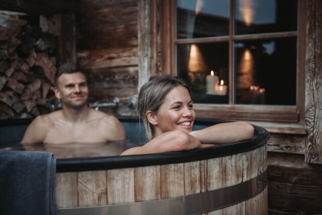 Zweisamkeit Im Badezuber Alpzitt Chalets