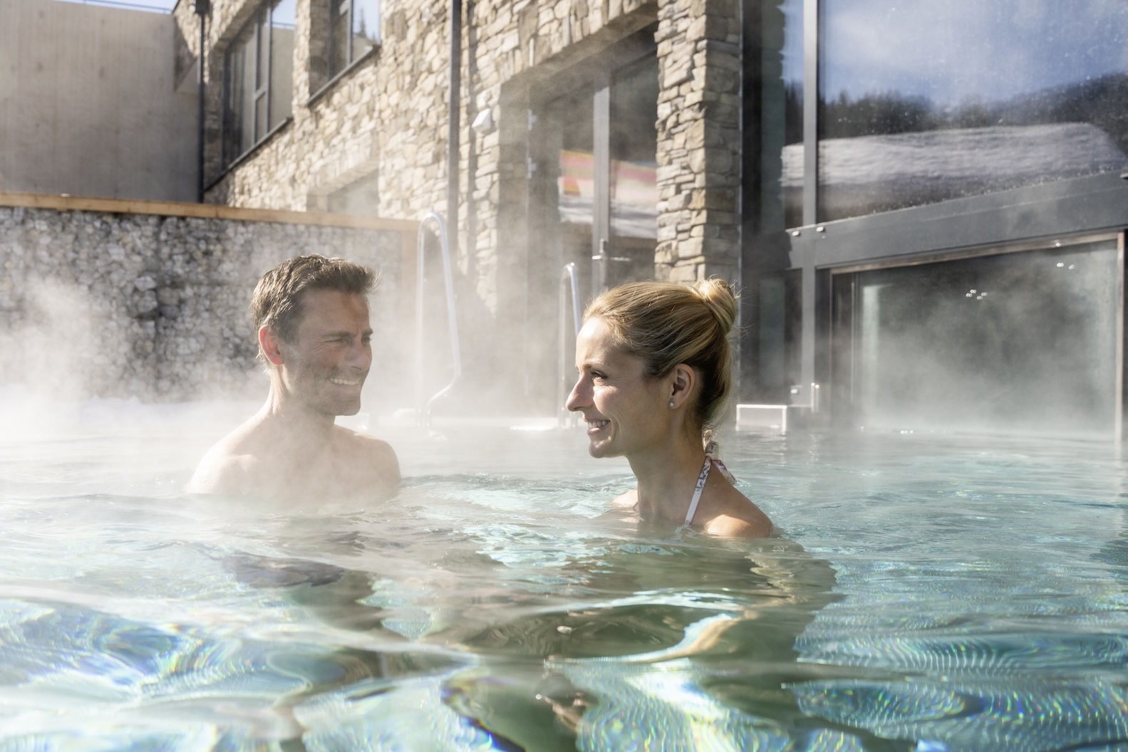 Der Traumhafte Aussenpool Im Winter Almgut