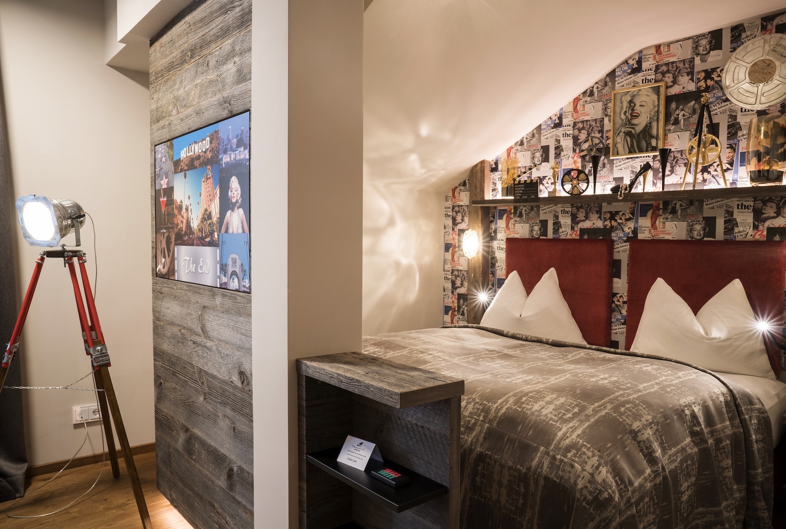 Doppelzimmer Altstadtblick Hooywood C Forma Photography Mag.a Manuela Und Mag Martin Allinger Fotografen Auracher Loechl