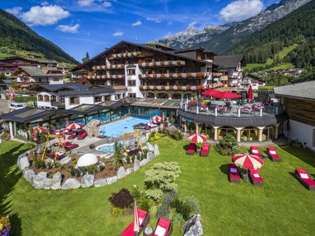 01 SPA Hotel Jagdhof Aussenaufnahme 5