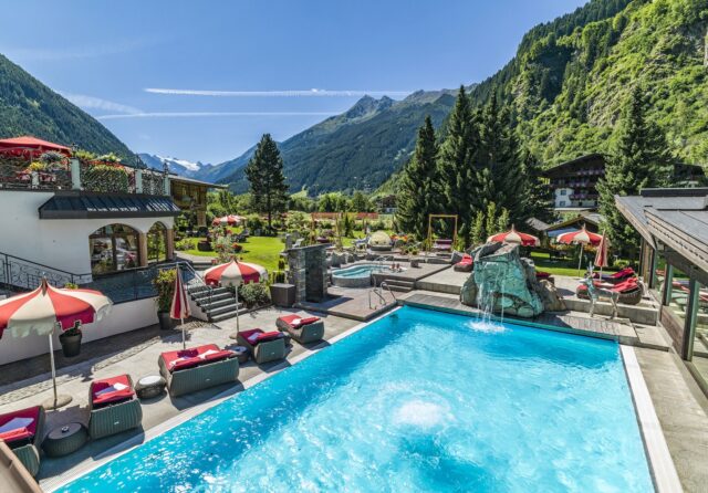 01 SPA Hotel Jagdhof Aussenaufnahme 8