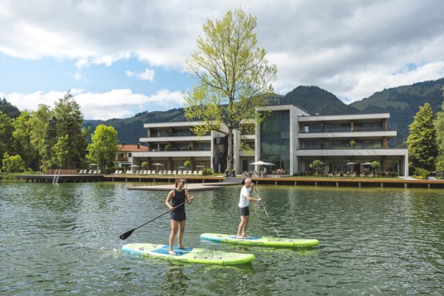 Stand Up Paddling Am Walchsee C Mathaeus Gartner Das Lakeside