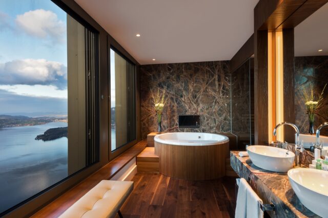 Contemporary Lake View Royal Suite Bürgenstock Hotel & Alpine Spa The Contemporary ©Bürgenstock Hotels AG