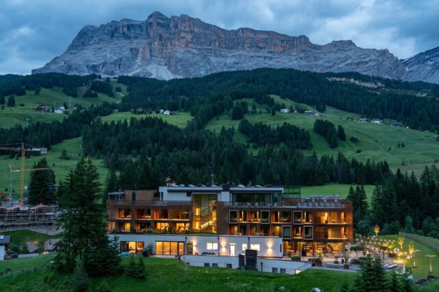 Aussenansicht Hotel Badia Hill