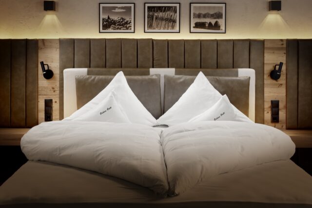 02 Spa Hotel Jagdhof Zimmer Detail 23
