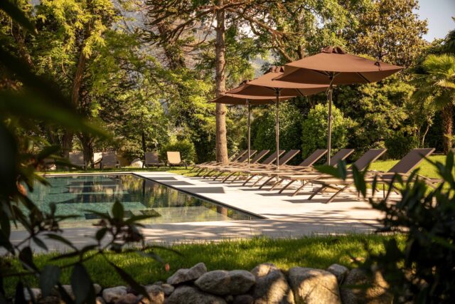 Der Wunderschoene Pool C Slowdown Hotels Castel Rundegg