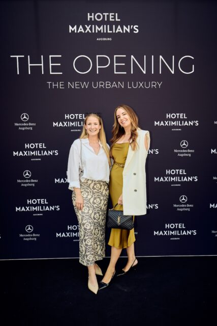 HOTEL MAXIMILIAN'S THE OPENING 153