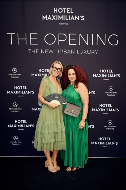 HOTEL MAXIMILIAN'S THE OPENING 154