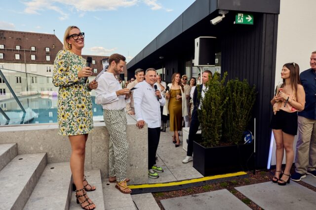 HOTEL MAXIMILIAN'S THE OPENING 243