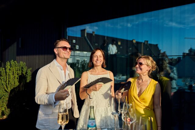 HOTEL MAXIMILIAN'S THE OPENING 278