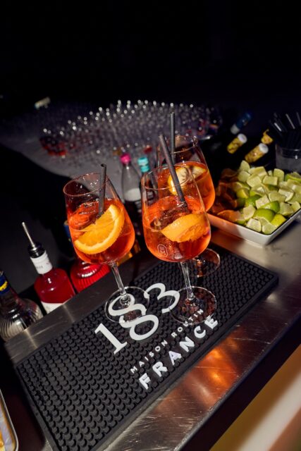 HOTEL MAXIMILIAN'S THE OPENING 475