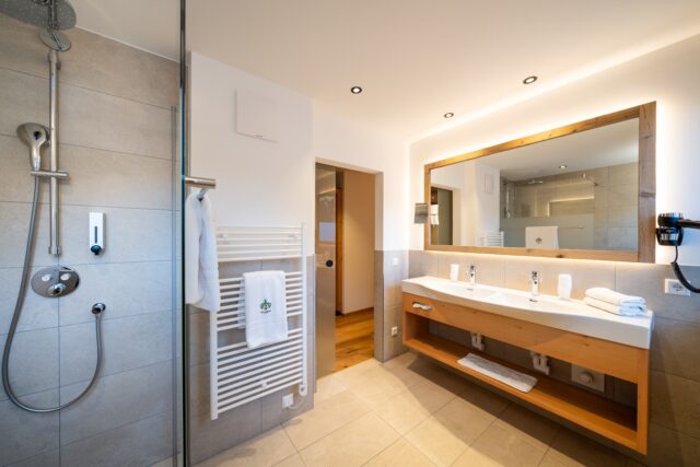 Modernes Badezimmer C Gert Perauer Trattlerhof