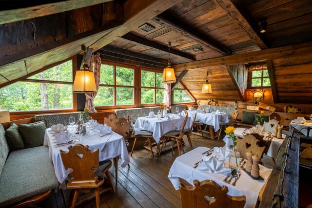 Urige Restaurantstube C Gert Perauer Trattlerhof