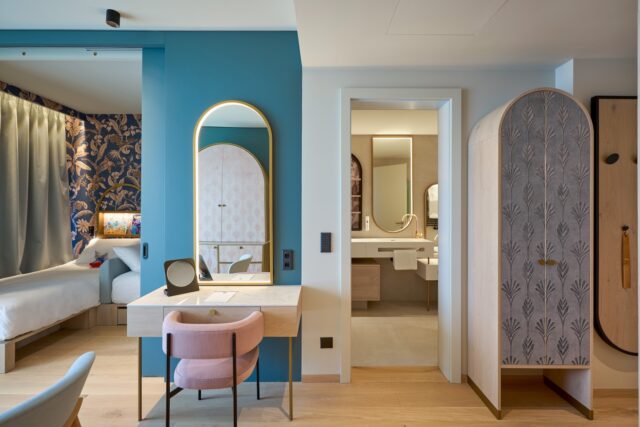 Stilvolle Familiensuite Mit Kinderbereich Cavallino Bianco Caorle Venezia